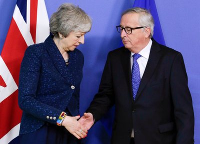 Theresa May, Jeanas-Claude'as Junckeris