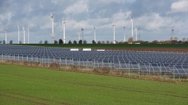 Ispanija veržiasi į priekį žaliojo vandenilio gamybos lenktynėse: ES jai skyrė 1,2 mlrd. eurų paramą