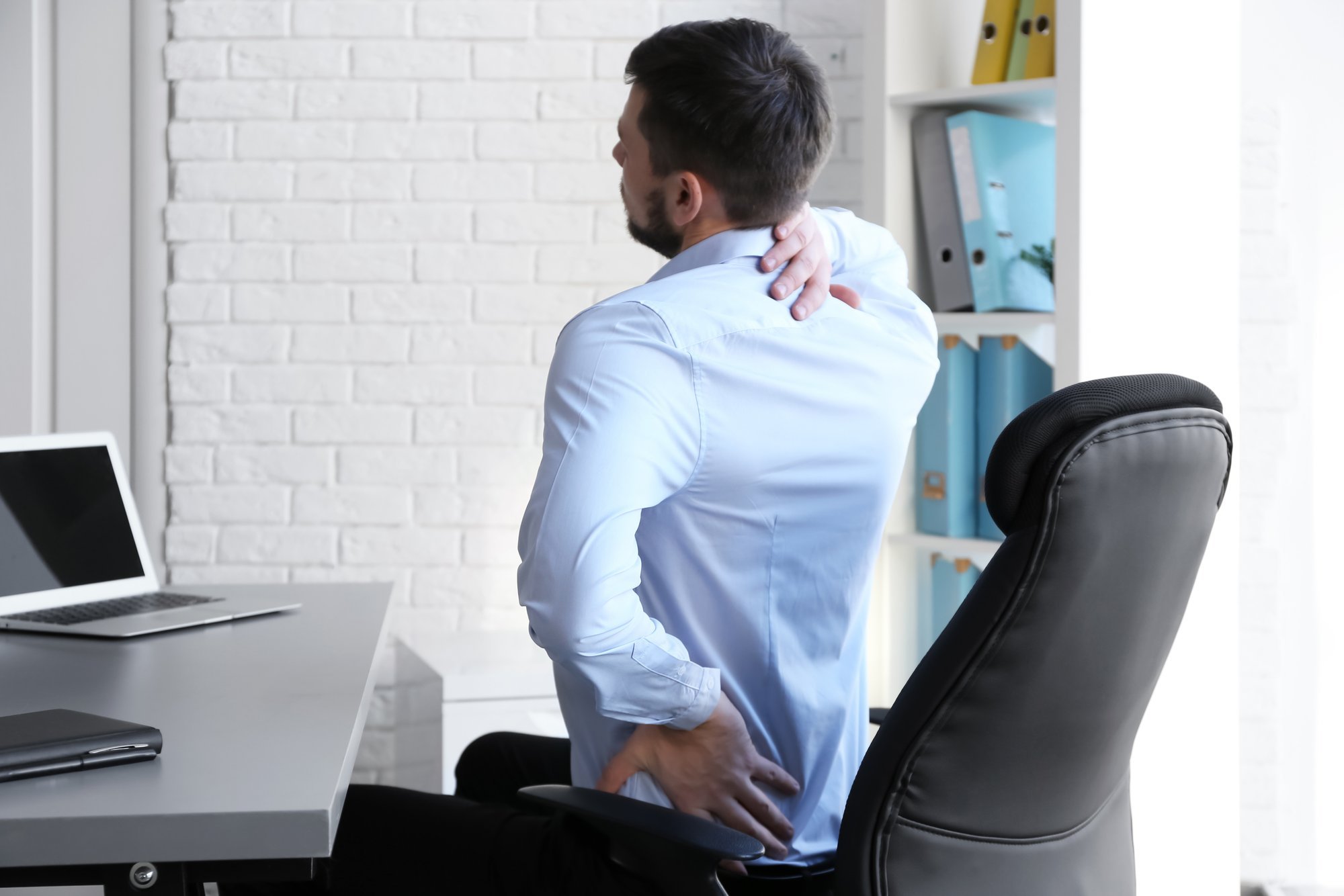 Desk Job Strain? Relieve Neck Pain in 10 Seconds