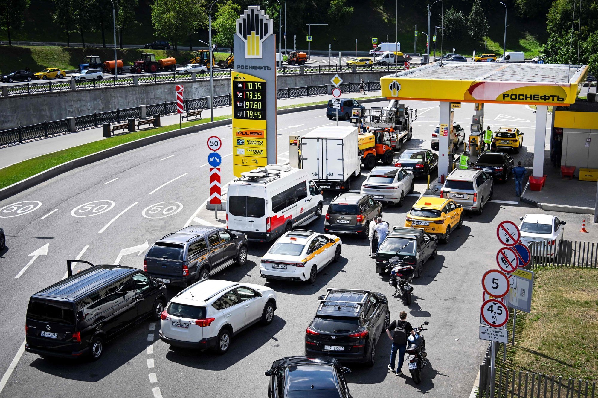 Russia bans diesel exports amid growing crisis