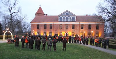 Bajoriška dvasia atgijo Raudondvario dvare