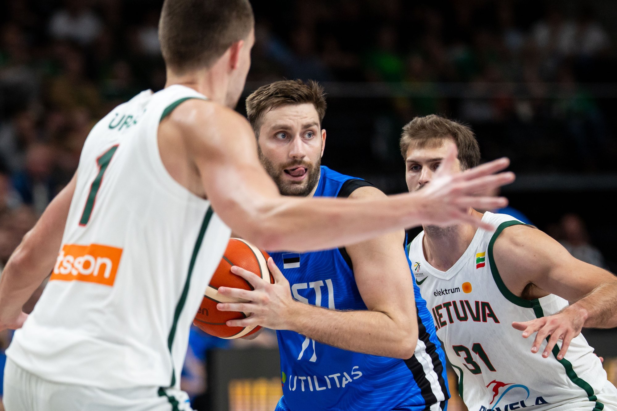 Estonia's Kullamäe sinks buzzer-beater to defeat Lithuania