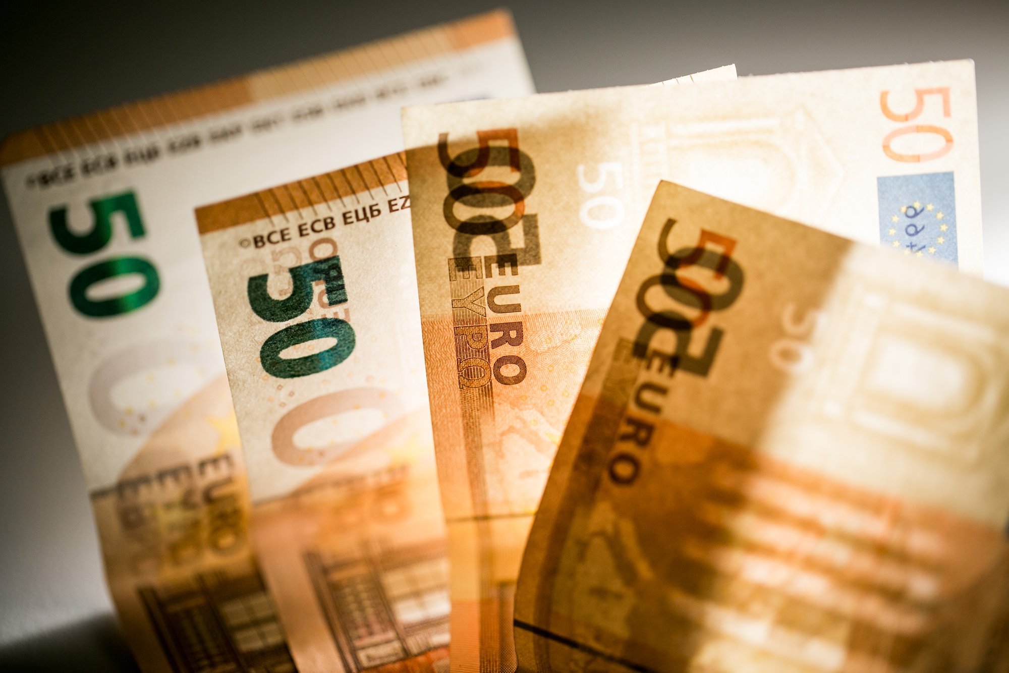 350 000 евро. Евро фото. Пачки денег евро. Пачки денег евро. 350 000 евро.