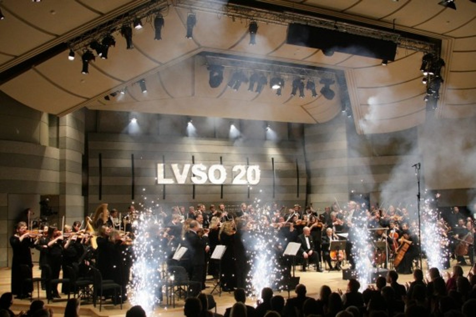 Lietuvos valstybinis simfoninis orkestras baigia jubiliejinį sezoną ...