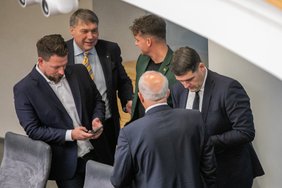 Po akibrokšto Seime pateikė naujų detalių: daugybė požymių rodo, kad buvo įvykęs suokalbis
