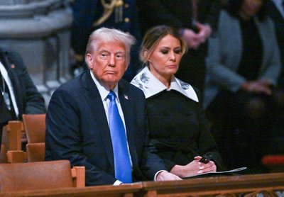 Melania Trump Jimmy Carterio laidotuvėse