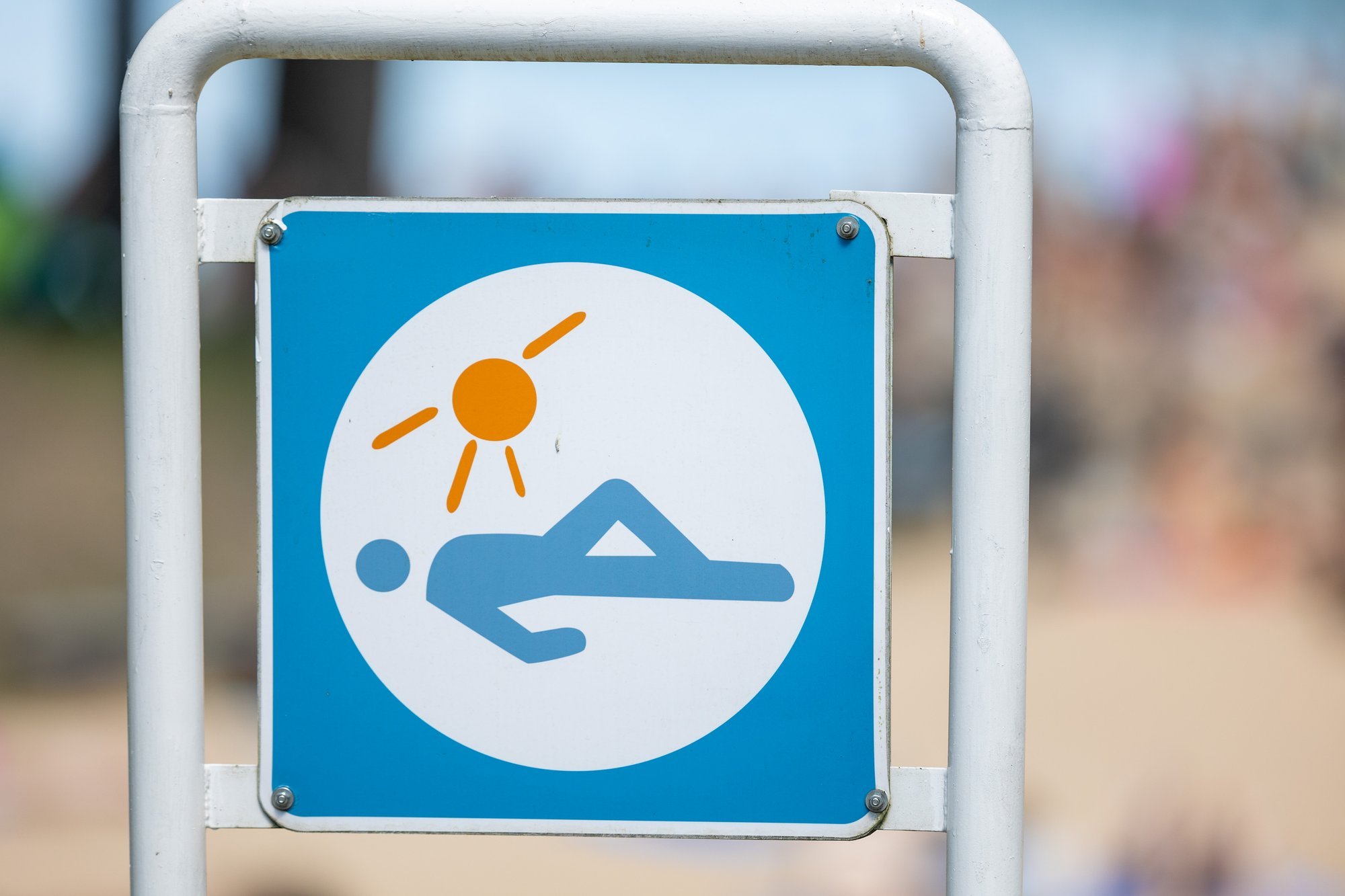 Pharmacist Warns Against Complacency with Early Summer Sun Exposure