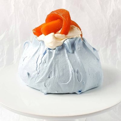 PAVLOVA in blue