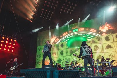 GUNS N 'Roses Concert in Kaunas