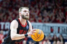 Radzevičius – tarp penkių geriausių FIBA Čempionų lygos žaidėjų