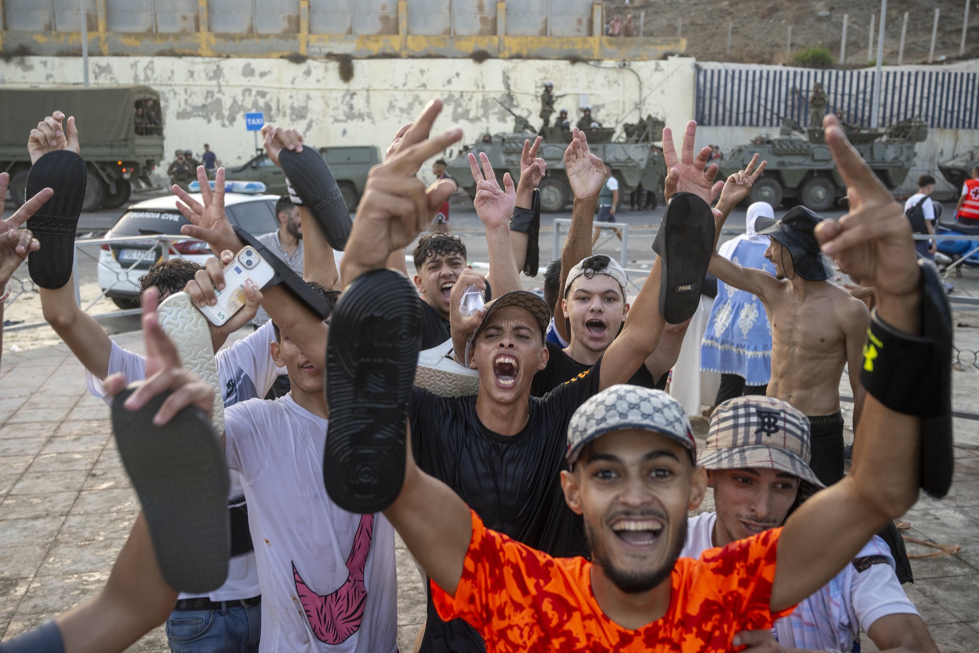 Order attempted in Ceuta after migrant arrival