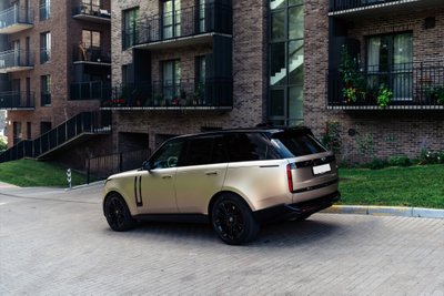 Range Rover