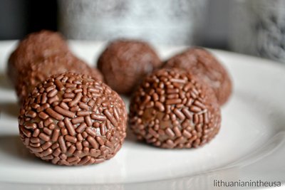 Brigadeiros triufeliai