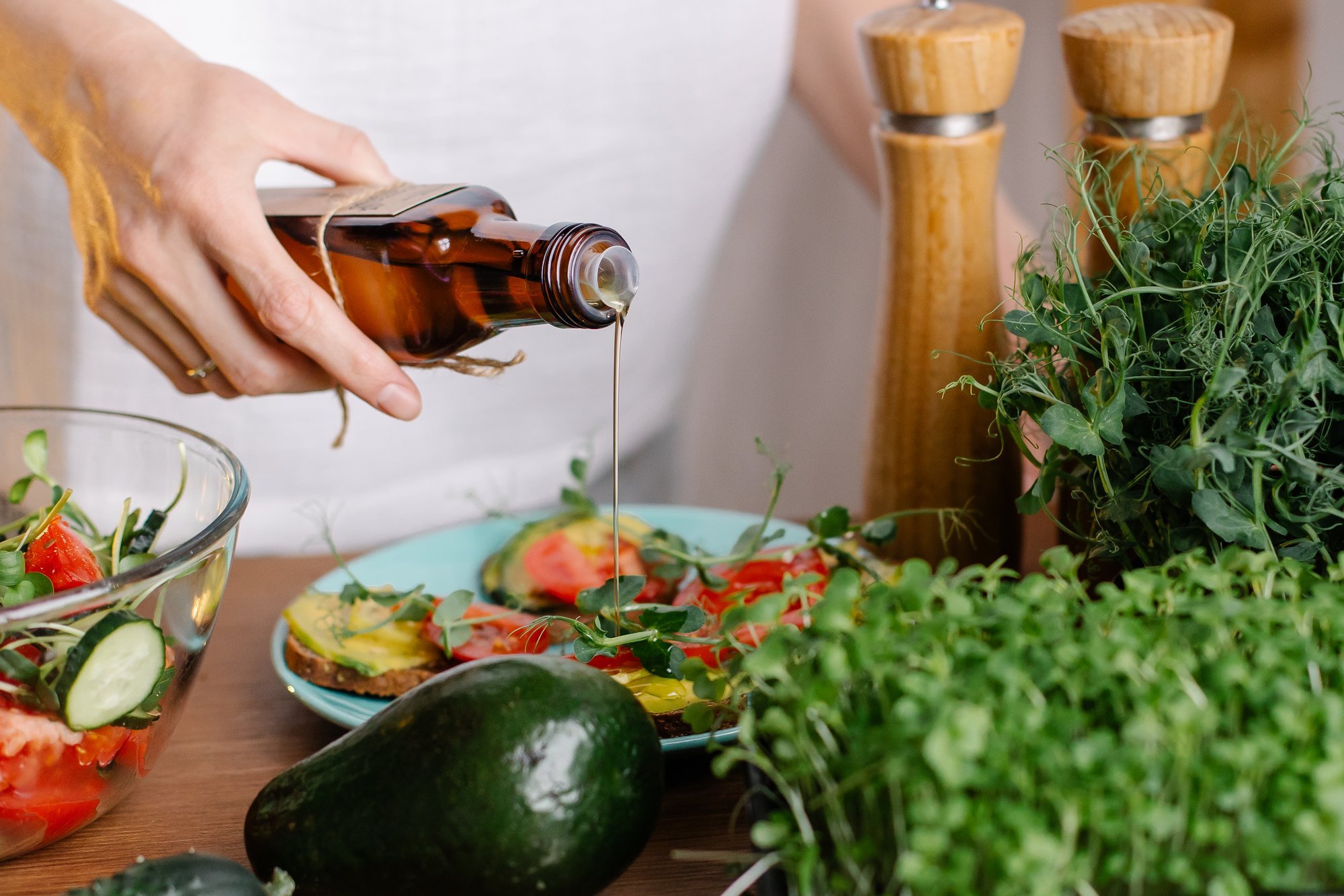 15 Foods to Help Your Body Feel Better and Maintain a Healthy Weight
