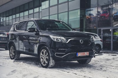 "SsangYong Rexton"