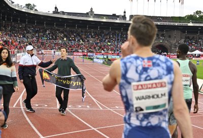 Protestuotojai sutrikdė 400 m barjerinio bėgimo rungtį Deimantinėje lygoje