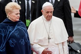 Vaizdo įrašuose – popiežiaus Pranciškaus vizitas Lietuvoje 2018 m.