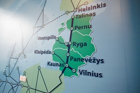 Delfi diena. Speciali akcija kviečia dovanoti Kalėdas Ukrainos kariams bei „Rail Baltica“ statybos