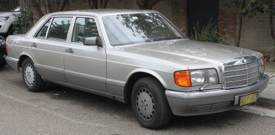 Mercedes-Benz W126 - Landsbergis