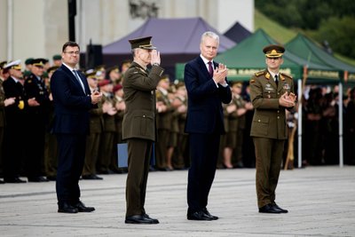 Laurynas Kasčiūnas, Valdemaras Rupšys, Gitanas Nausėda, Raimundas Vaikšnoras