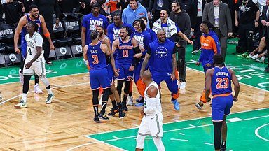 NBA pusfinalių starte fenomenalus Jokičius apvogė „Thunder“, o čempionai krito prieš „Knicks“