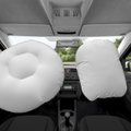 Po automobilio smūgio į medį vairuotoją įkalino saugos pagalvės