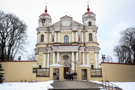 Šv. apaštalų Petro ir Povilo bažnyčia