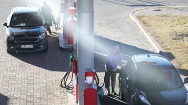 LEA: dyzelinas kainuoja tiek pat, kiek prieš akcizo padidinimą