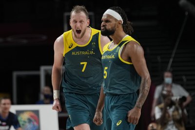 Joe Ingles, Patty Mills 