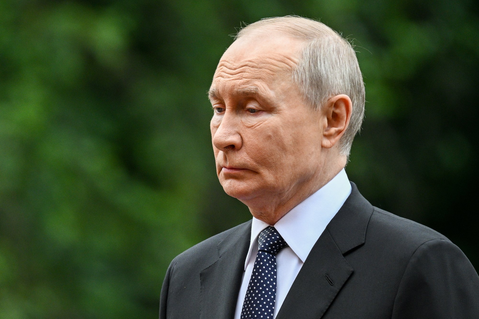 Žiniasklaida: Putinui – keturios problemos vienu metu