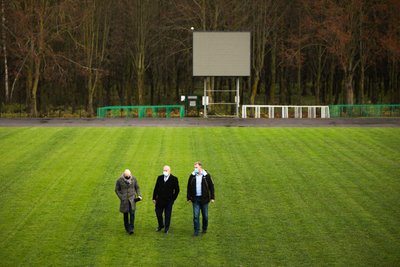 Abiejų sporto klubų atstovai neslėpė džiaugsmo dėl tokios restorano dovanos