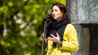 Profsąjungų atstovai surengė tradicines Gegužės 1-osios eitynes: ragina kovoti už demokratiją darbe ir pasaulyje