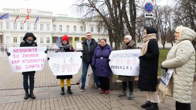 Tiesiogiai: profesinių sąjungų protestas dėl Poderskio kandidatūros į aplinkos ministro postą