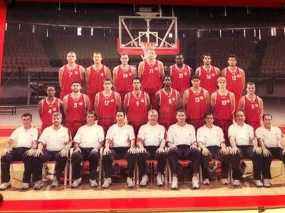 "Olympiakos" su Eurelijumi Žukausku, Renaldu Seibučiu ir Jonu Kazlausku