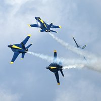 Suomijoje sudužo naikintuvas, pilotas katapultavosi