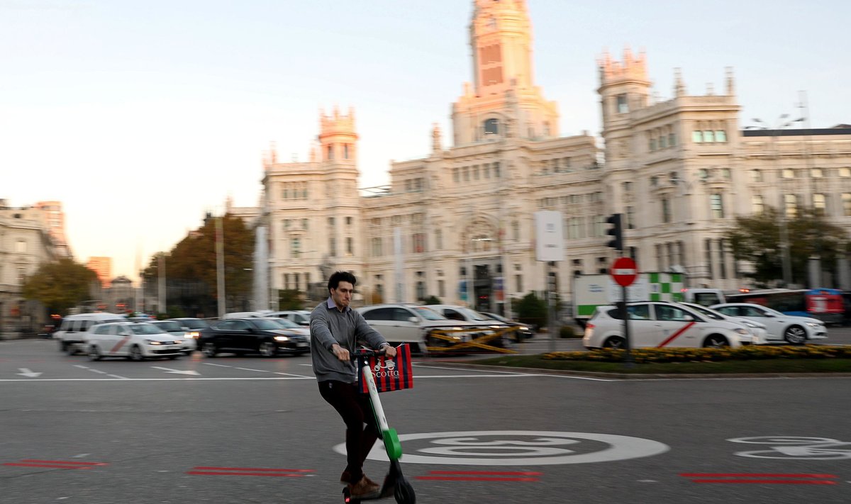 Madridas uždraudžia nuomojamus el. paspirkukus