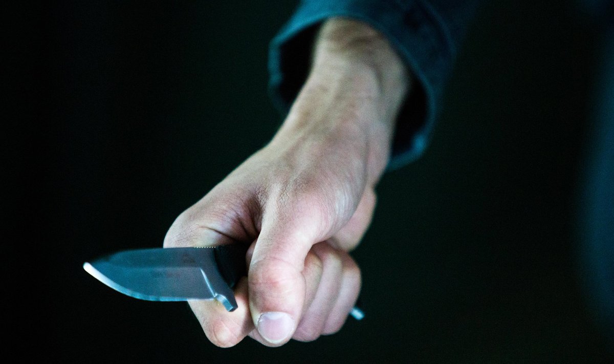 Изнасилование школьницы