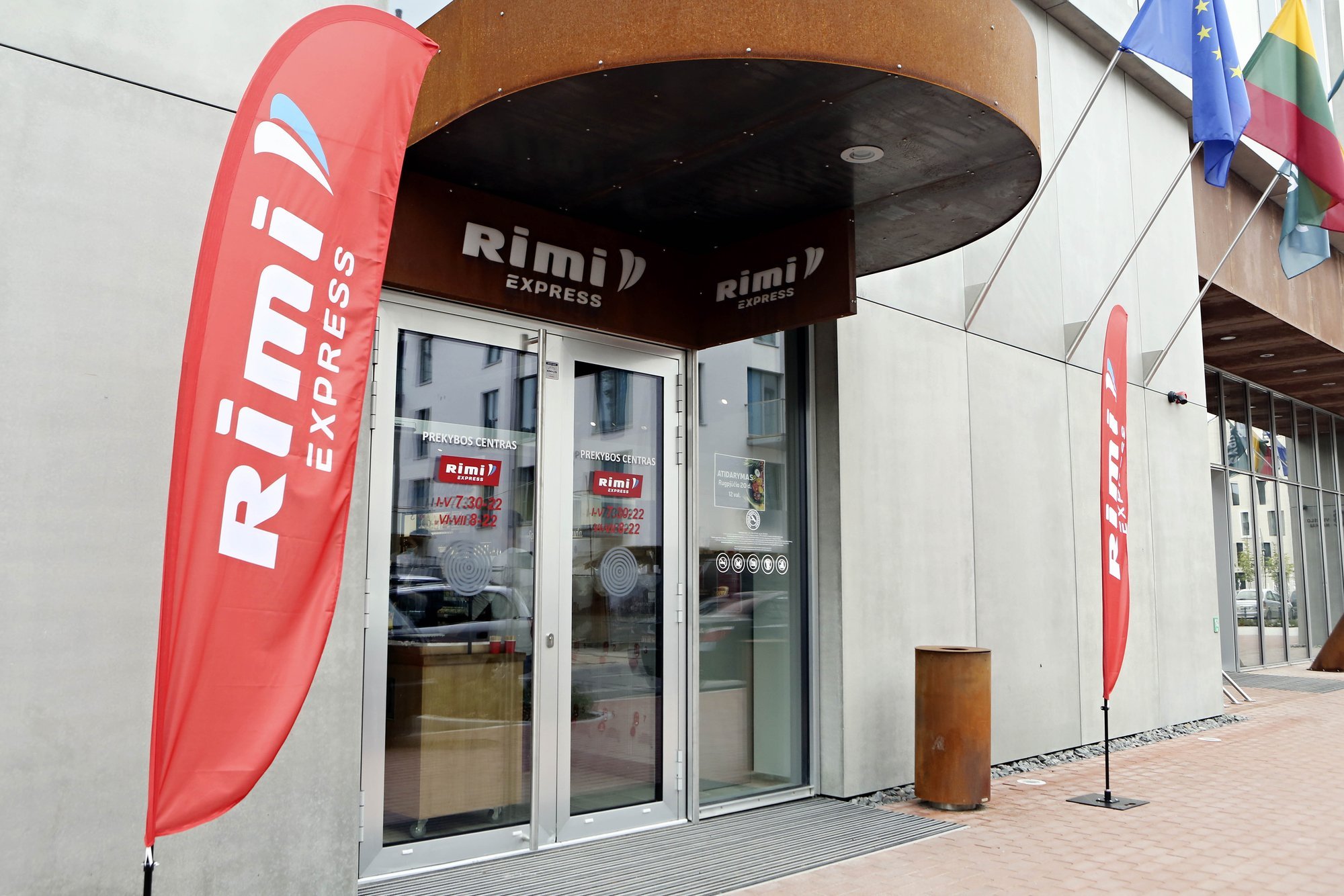 „Rimi“ plečiasi Vilniuje – atidarė naujausią parduotuvę - Delfi miestai