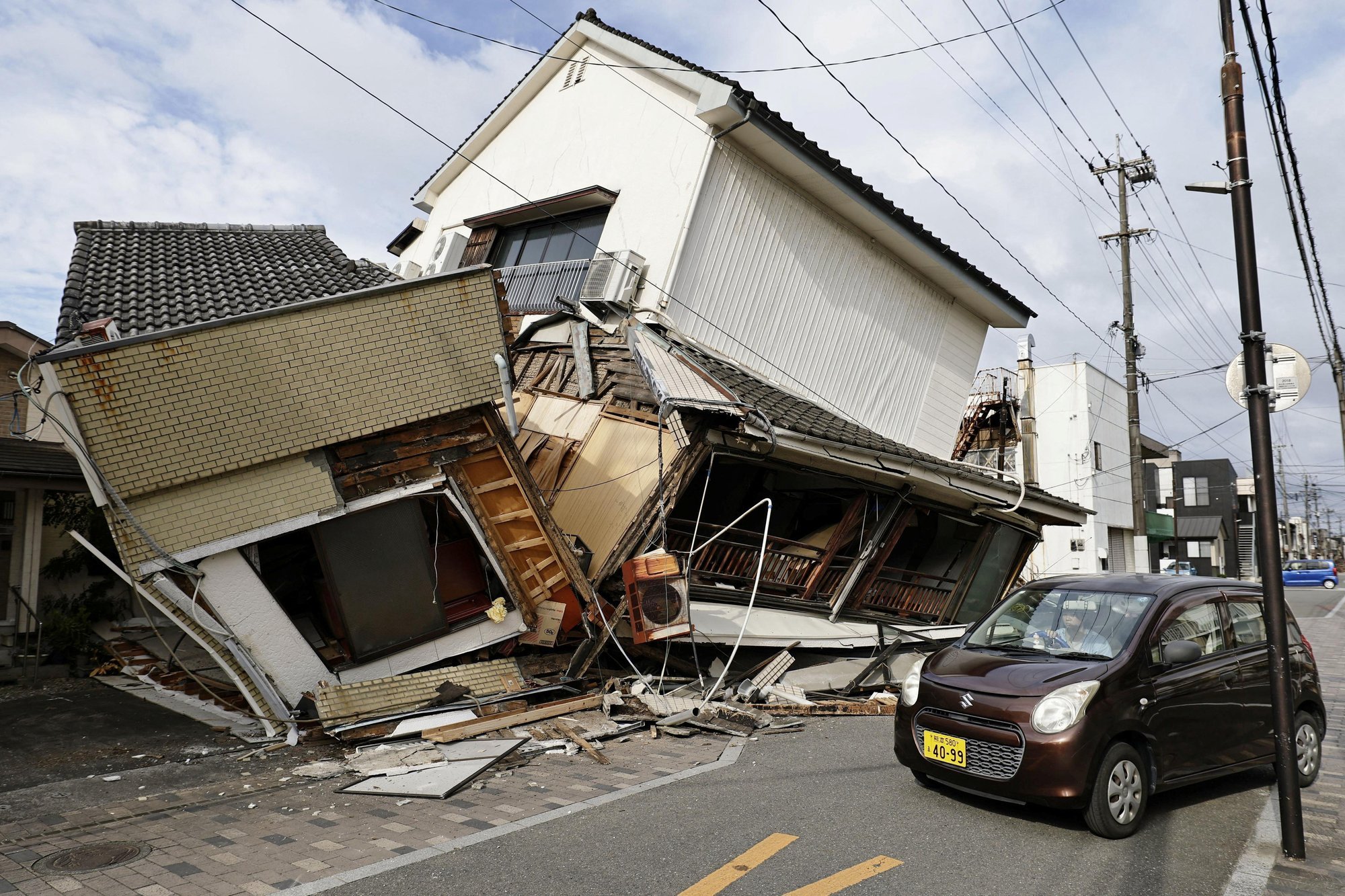 Death Toll Rises to 13 After Earthquake in Japan; Tsunami Warning Canceled