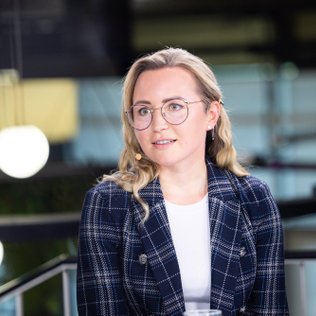 Verslo požiūris. Sveikatos draudimas: kas realiai moka ir kas jo laukia  