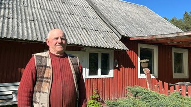 Miškuose gyvenantis vyras turi neįtikėtiną istoriją: kaip sovietai išgriovė geležinkelį