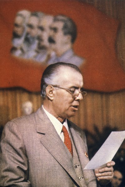 Enveras Hoxha