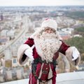 Kalėdų Seneliai  susitiko Televizijos bokšte, teko pūsti ir į alkotesterį 