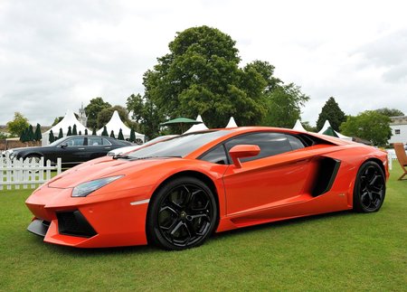 Lamborghini Aventador LP700-4