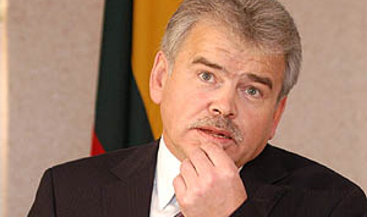 Atvykęs liudyti J.Borisovas teigia neturįs ko slėpti - Delfi