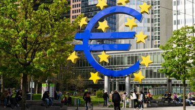 ECB laukia sudėtingas posėdis birželį: baiminamasi dėl muitų poveikio ekonomikai