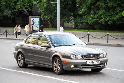 Jaguar X-Type