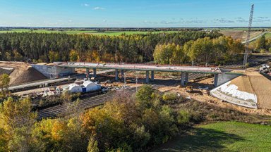 „Rail Baltica“ pažangos metai: rekordiniai darbų tempai ir nauji ruožai Lietuvoje