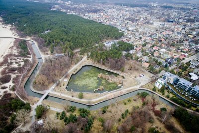 Buvęs "Jūratės" baseinas, būsimo "Marriott" viešbučio vieta