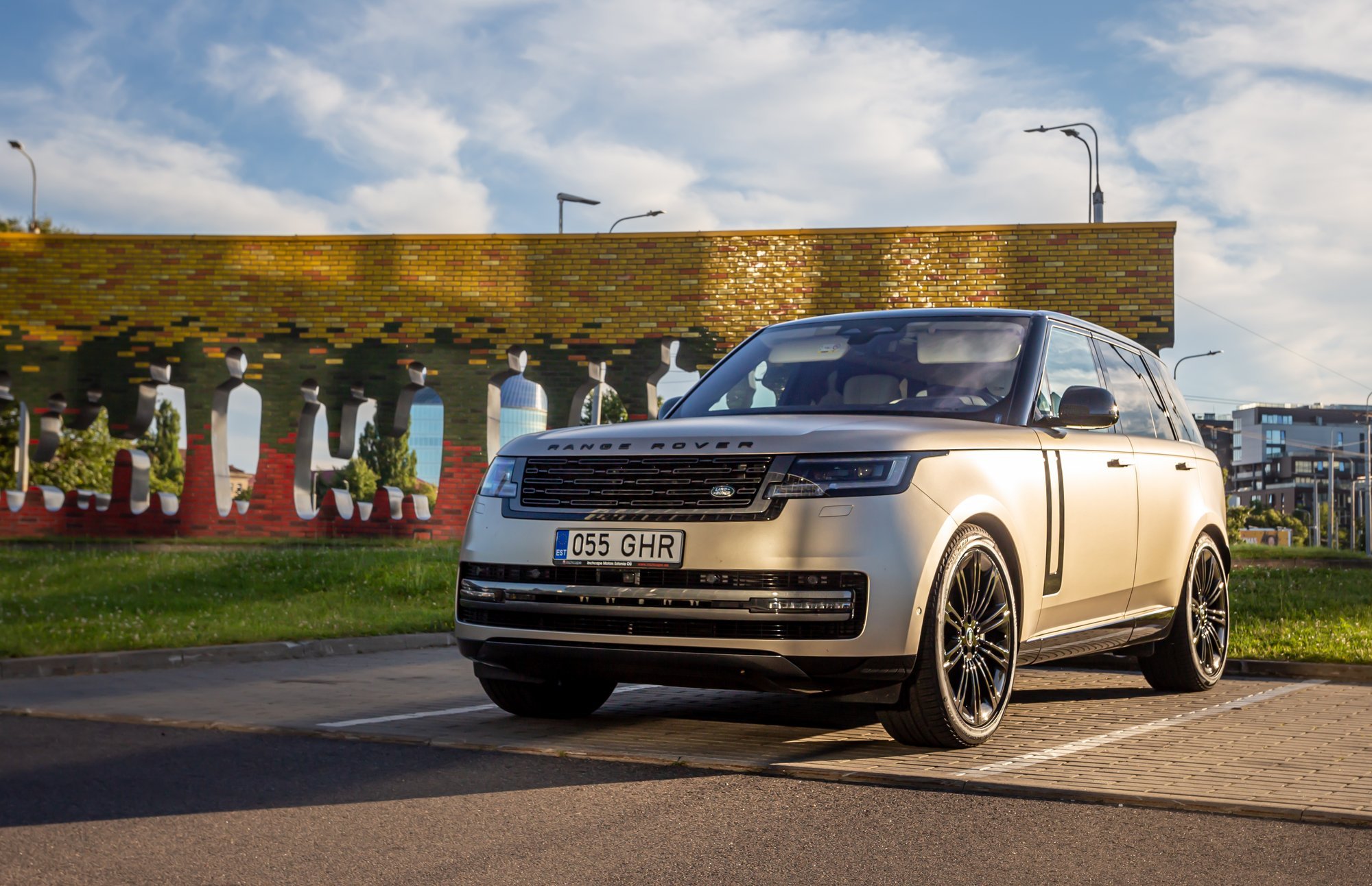 Naujojo „Range Rover“ testas: galiūnas, kuriame norisi pasėdėti ir gale ...